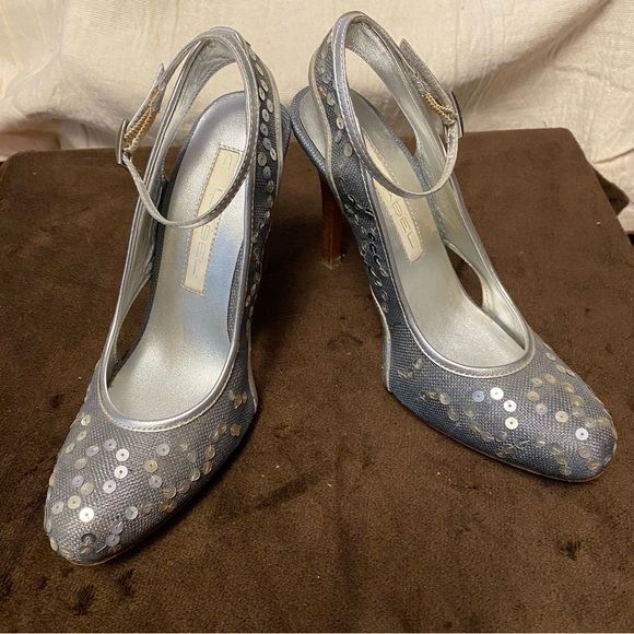 C LABEL heels in very good condition. Size 6 - Picture 2 of 16